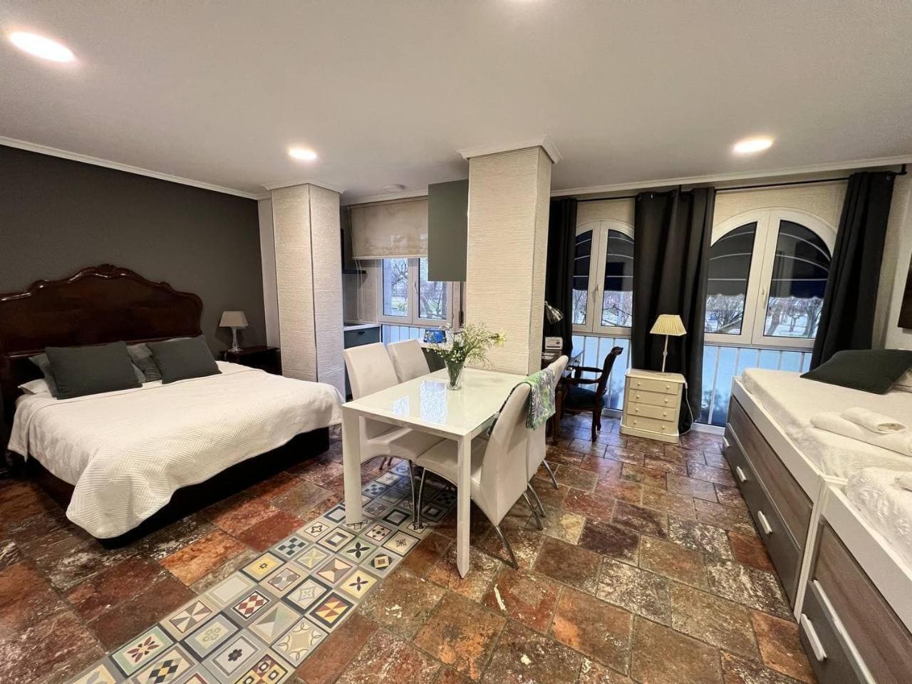 Apartamentos Las Brisas Santander Bilik gambar