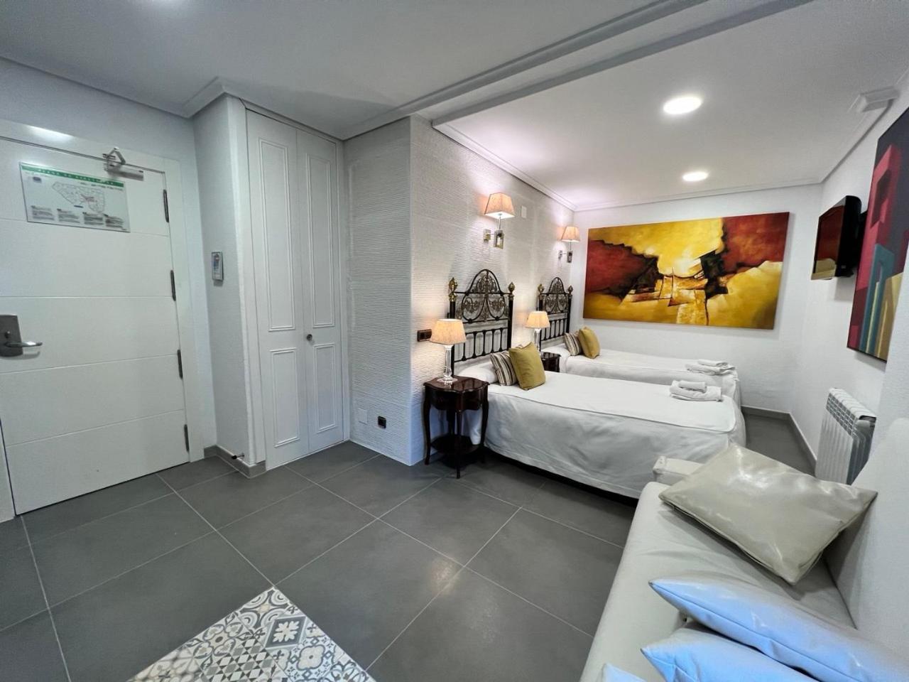 Apartamentos Las Brisas Santander Luaran gambar