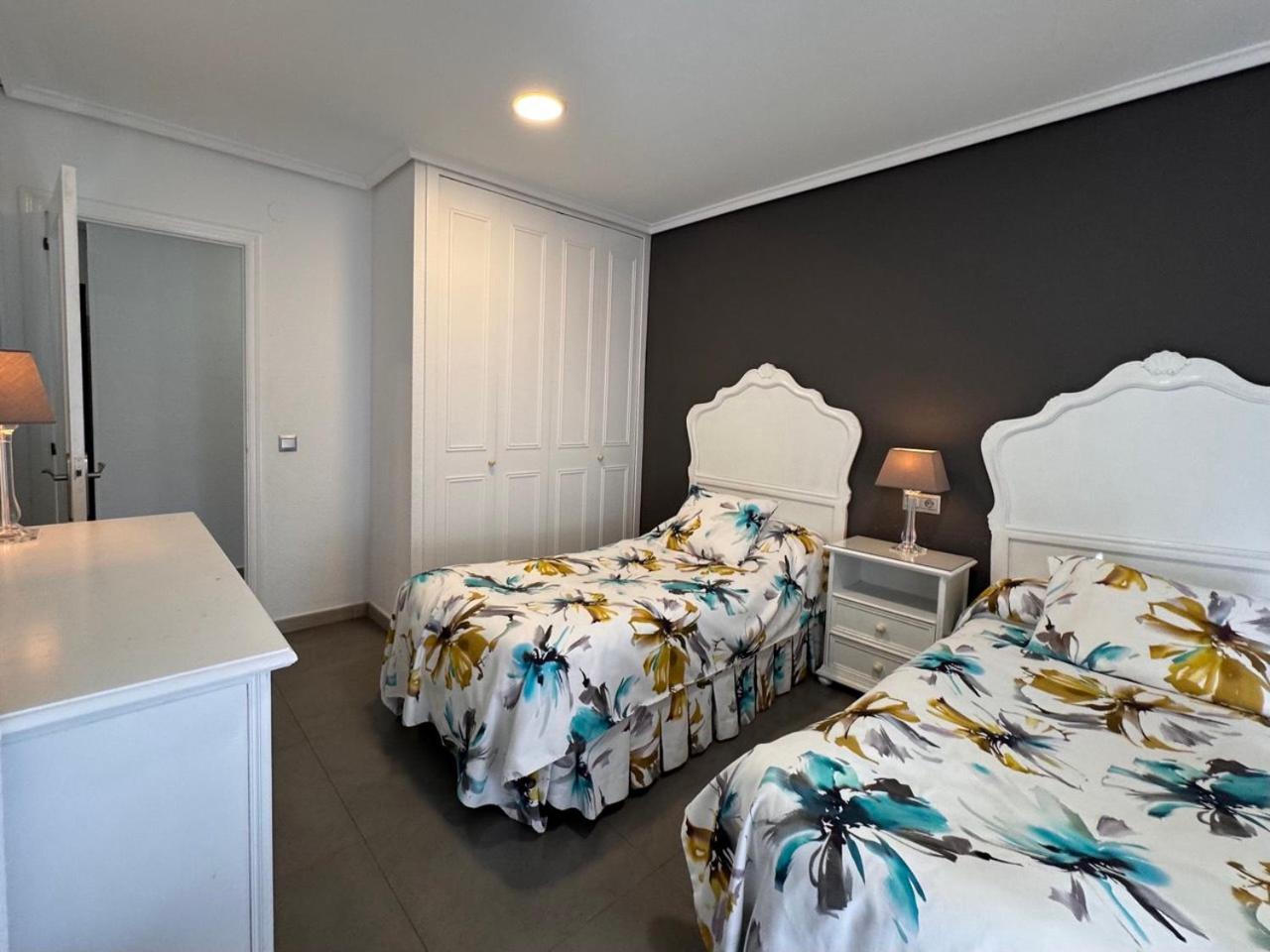 Apartamentos Las Brisas Santander Bilik gambar